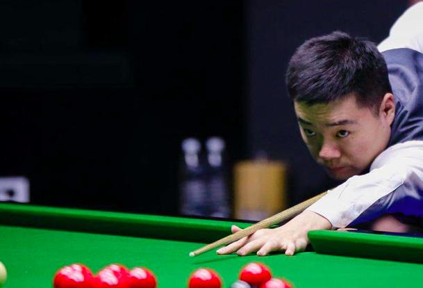 前场篮板 前场篮板